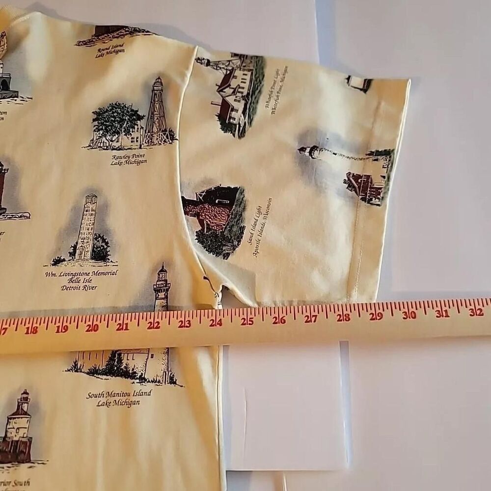 Vintage 90s Y2K Lighthouses of Michigan T-Shirt AOP Size Mens XL  Art Unlimited - Picture 3 of 8